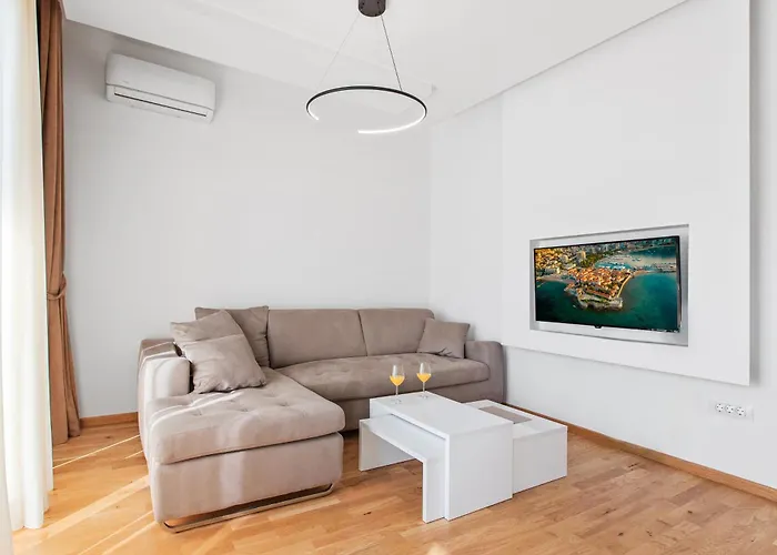 Id Lux Apartments